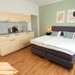 Good Mit Kostenlosen Parkplaetzen 3* Drezno