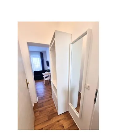 Good Mit Kostenlosen Parkplaetzen Lägenhetshotell *