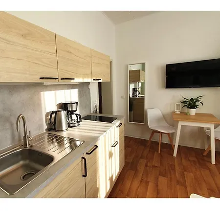 Apart-hotel Good Mit Kostenlosen Parkplaetzen 3*