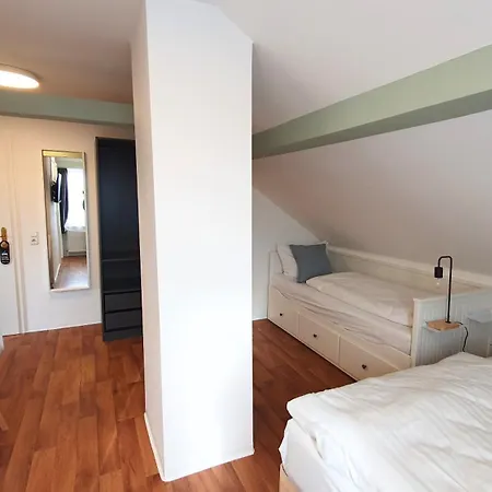 Good Mit Kostenlosen Parkplaetzen Lägenhetshotell *
