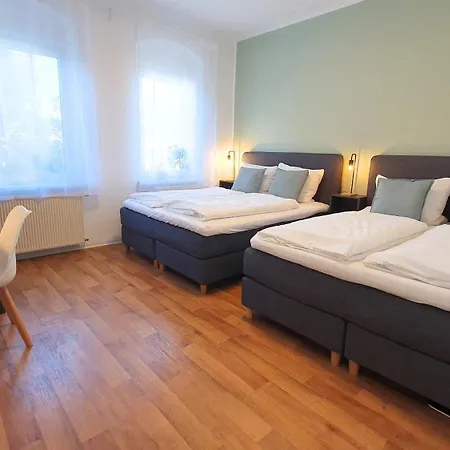 Good Mit Kostenlosen Parkplaetzen Hotel apartamentowy 3*