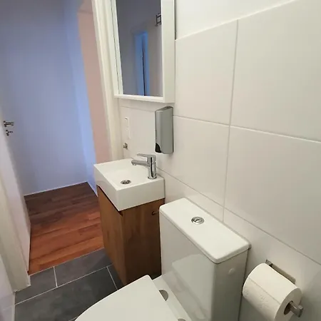 Good Mit Kostenlosen Parkplaetzen شقة فندقية 3*