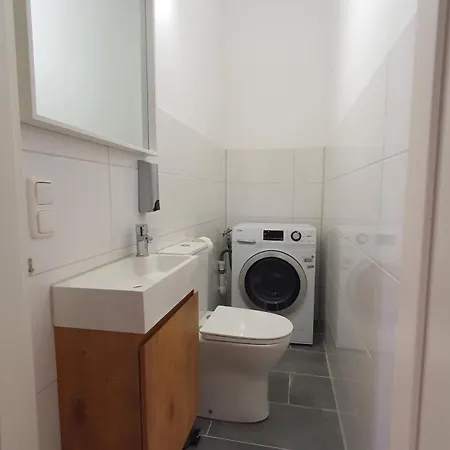 Good Mit Kostenlosen Parkplaetzen شقة فندقية 3*
