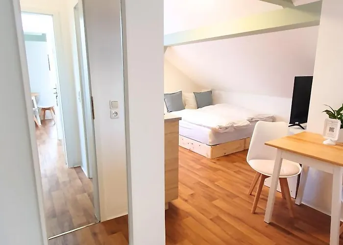 Good Mit Kostenlosen Parkplaetzen 3* Drezno