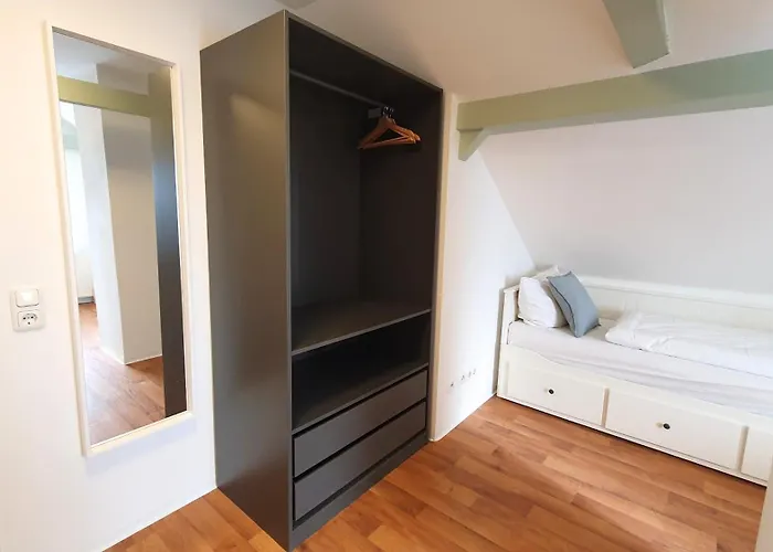 Hotel apartamentowy Good Mit Kostenlosen Parkplaetzen