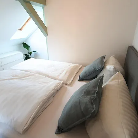 Good Mit Kostenlosen Parkplaetzen شقة فندقية دريسدن