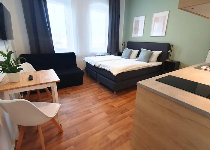 Aparthotel Good Mit Kostenlosen Parkplätzen