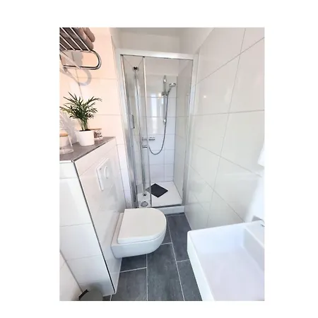 Aparthotel Good Mit Kostenlosen Parkplaetzen