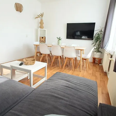 Aparthotel Good Mit Kostenlosen Parkplaetzen Drážďany