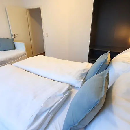 Good Mit Kostenlosen Parkplaetzen Aparthotel Drážďany